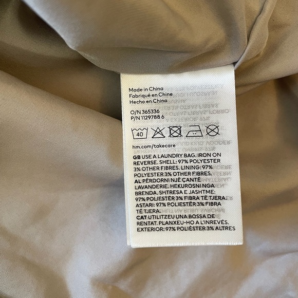 H&M Girls size 12 silver sequin mini skirt - Picture 3 of 5